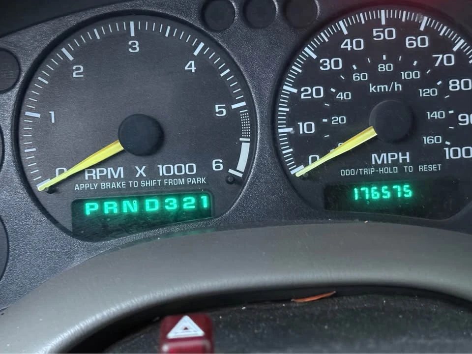 2000 Chevrolet S-10 - Image 8 of 9