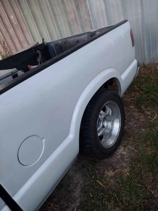 2000 Chevrolet S-10 - Image 6 of 16