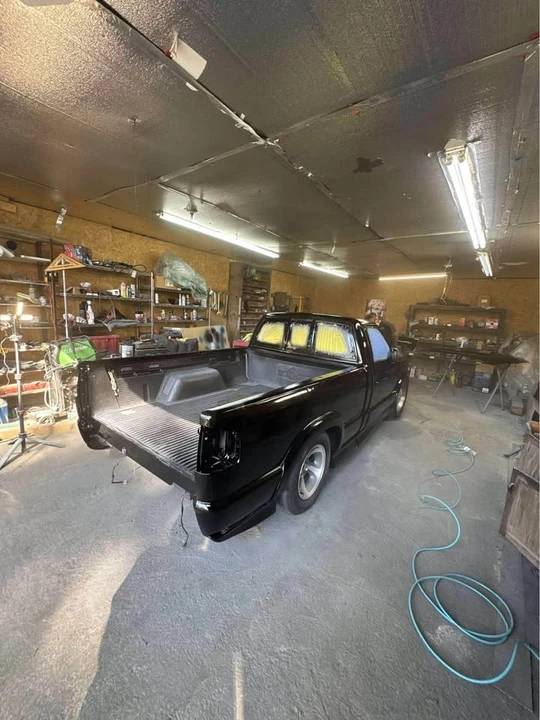2000 Chevrolet S-10 - Image 3 of 11