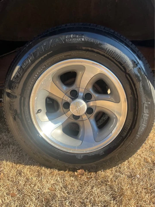 2000 Chevrolet S-10 - Image 7 of 11