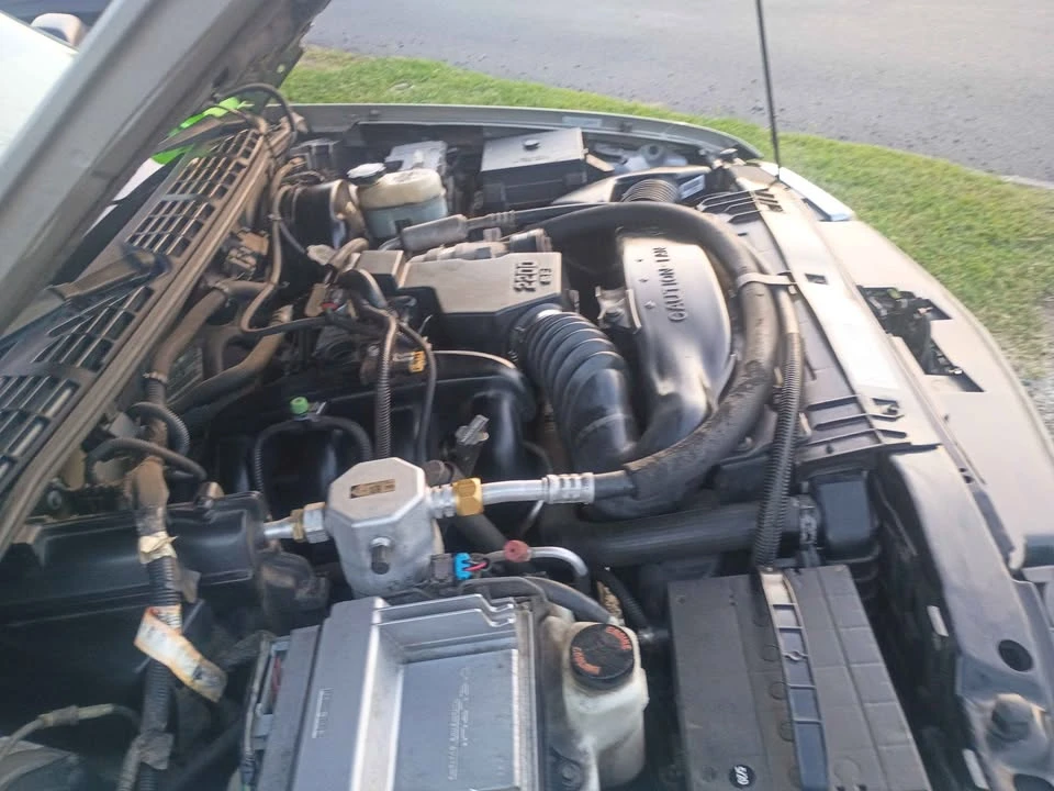 2000 Chevrolet S-10 - Image 7 of 10