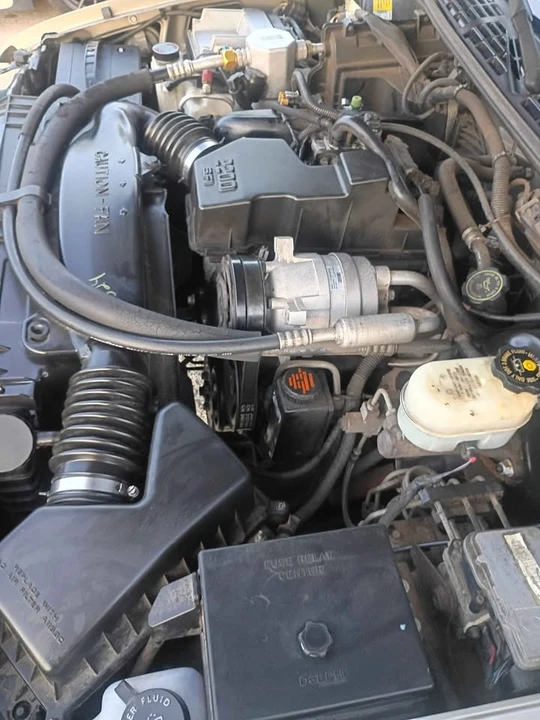 2000 Chevrolet S-10 - Image 8 of 10