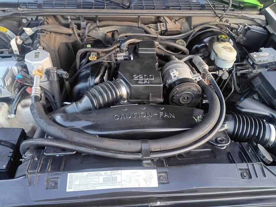2000 Chevrolet S-10 - Image 9 of 10