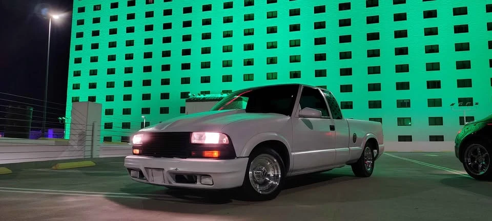 2000 Chevrolet S-10 Blazer 2nd Gen - Image 3 of 8