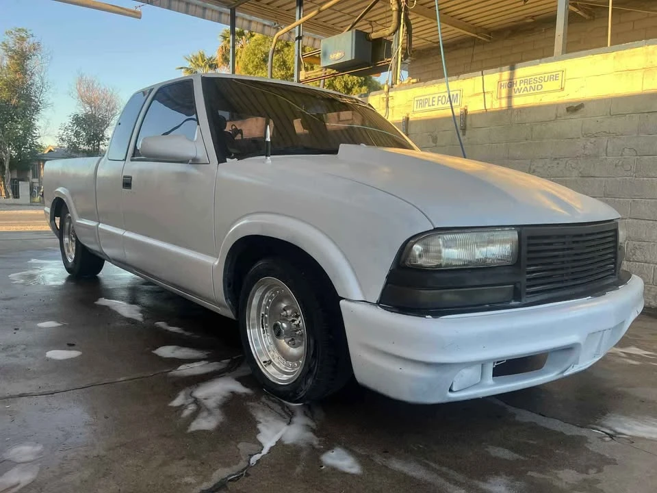 2000 Chevrolet S-10 Blazer 2nd Gen - Image 4 of 8