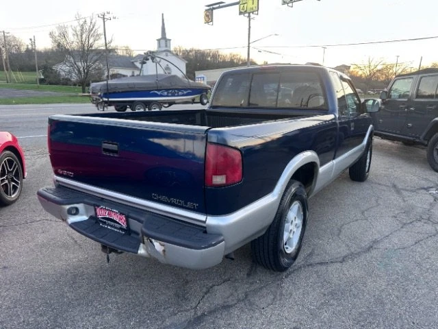 2000 Chevrolet S-10 Blazer 2nd Gen - Image 4 of 7