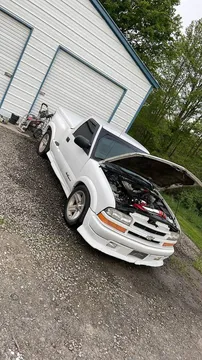 2000 Chevrolet S-10 Xtreme