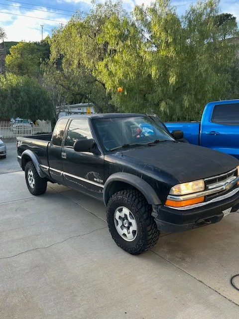 2000 Chevrolet S-10 Blazer 2nd Gen - Image 6 of 20
