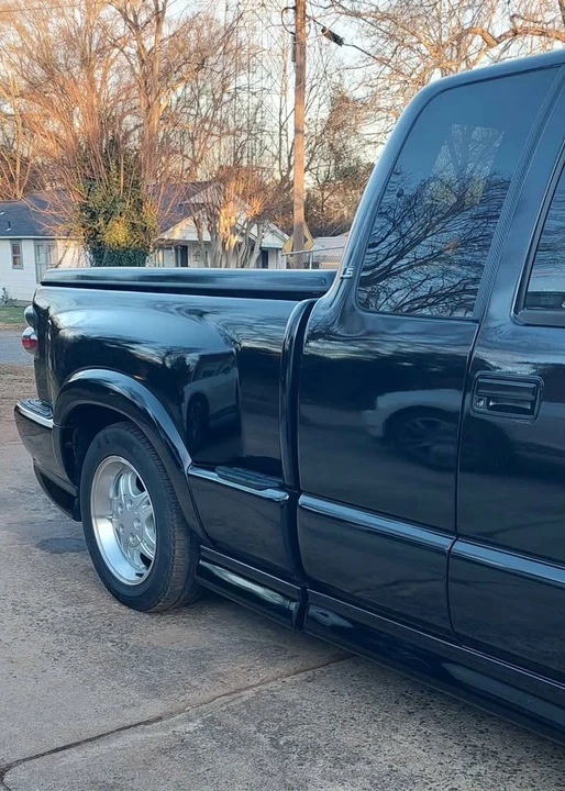 2000 Chevrolet S-10 - Image 17 of 19