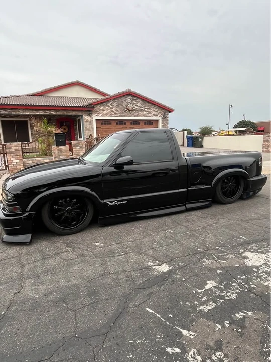 2000 Chevrolet S-10 - Image 17 of 17