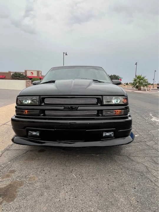 2000 Chevrolet S-10 - Image 6 of 17