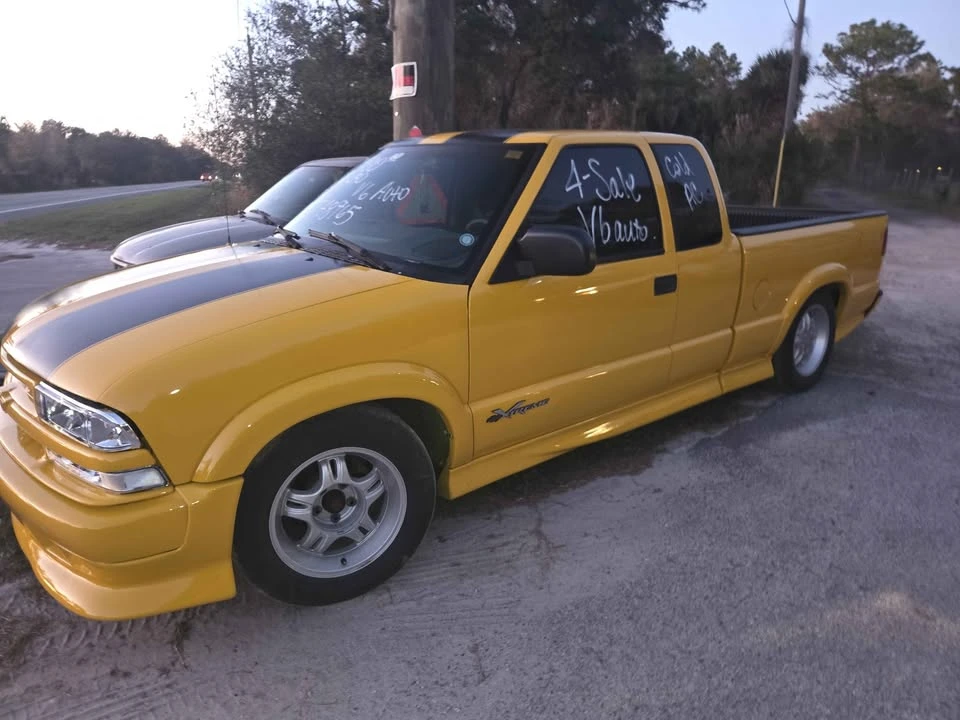 2000 Chevrolet S-10 - Image 3 of 9