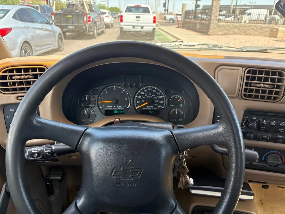2000 Chevrolet S-10 - Image 10 of 10