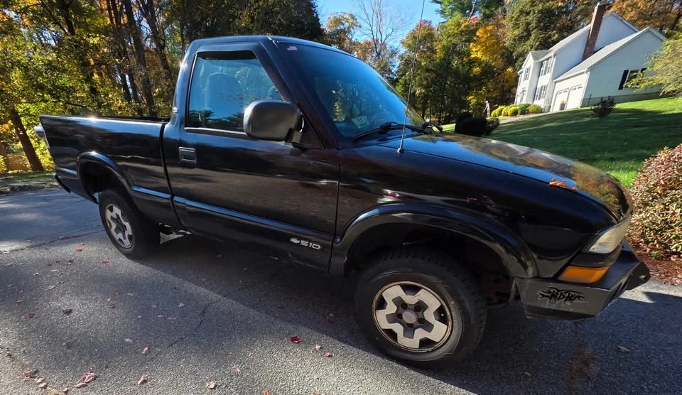 2000 Chevrolet S-10 Blazer 2nd Gen - Image 3 of 5