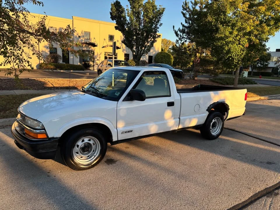 2000 Chevrolet S-10 - Image 6 of 8