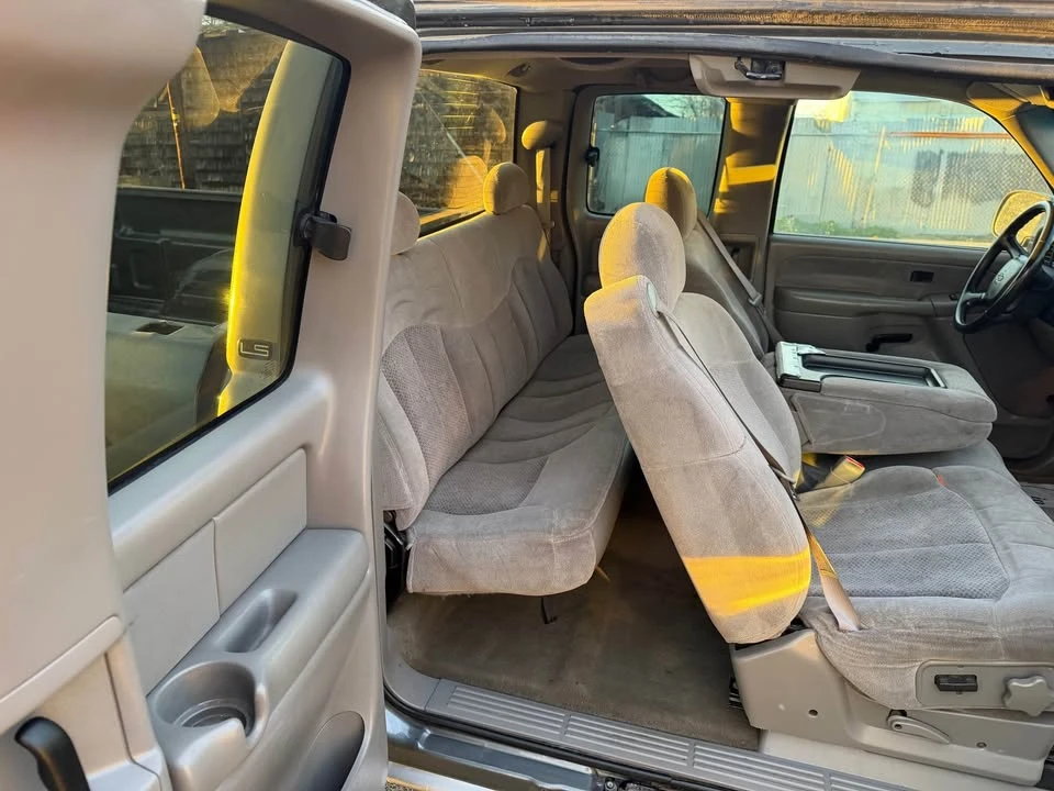 2000 Chevrolet Silverado 1st Gen - Image 8 of 15