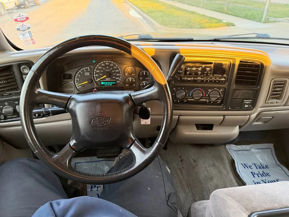 2000 Chevrolet Silverado 1st Gen - Image 11 of 15