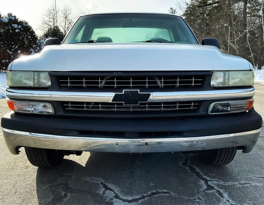 2000 Chevrolet Silverado 1st Gen - Image 6 of 17