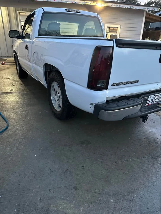 2000 Chevrolet Silverado 1st Gen - Image 4 of 10