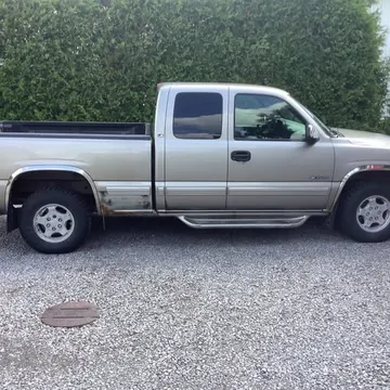 2000 Chevrolet Silverado LS 1500 4x4