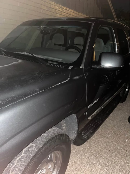 2000 Chevrolet Tahoe 2nd Gen - Image 2 of 6