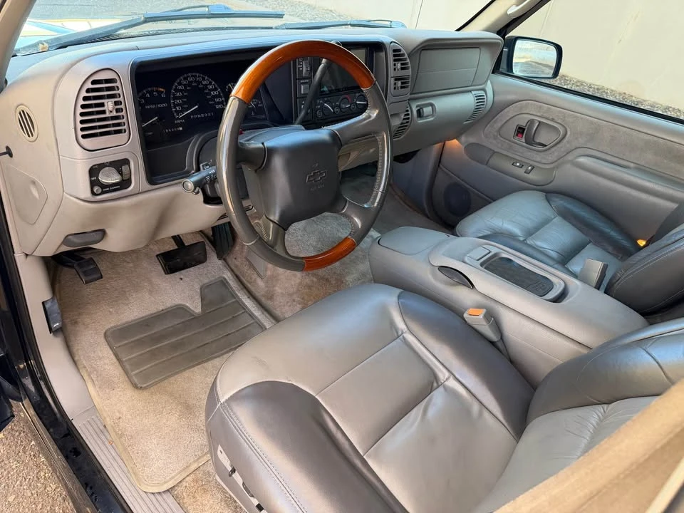 2000 Chevrolet Tahoe 2nd Gen - Image 7 of 17