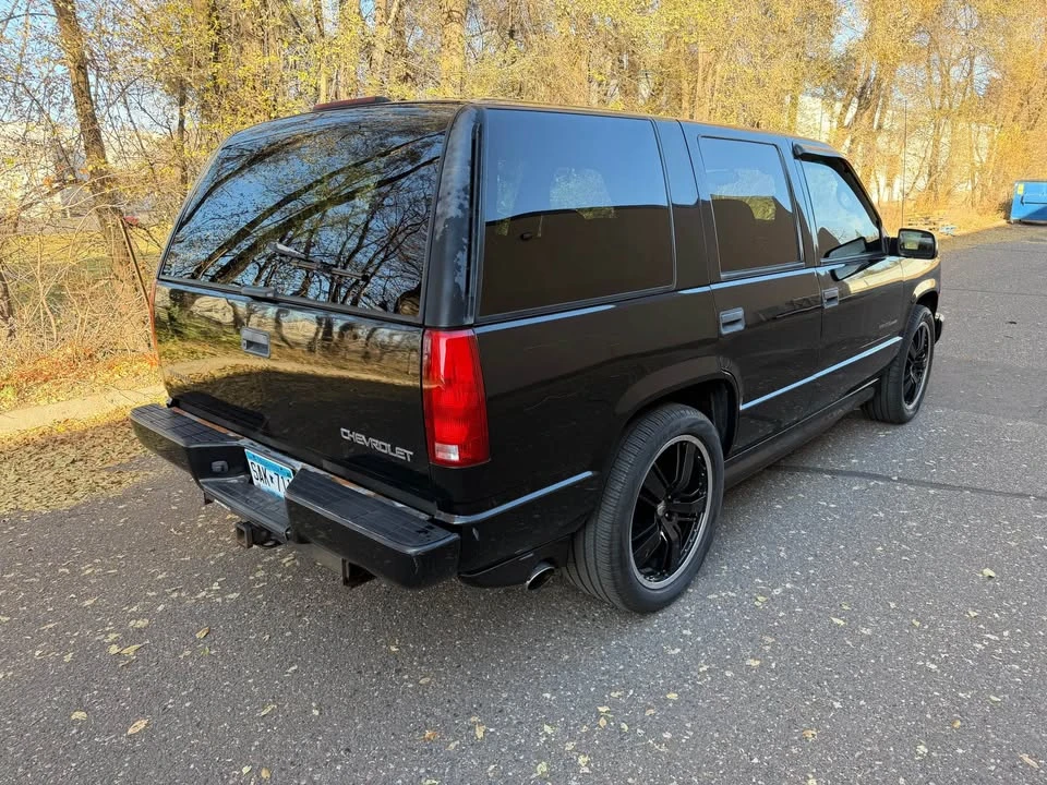 2000 Chevrolet Tahoe 2nd Gen - Image 6 of 17