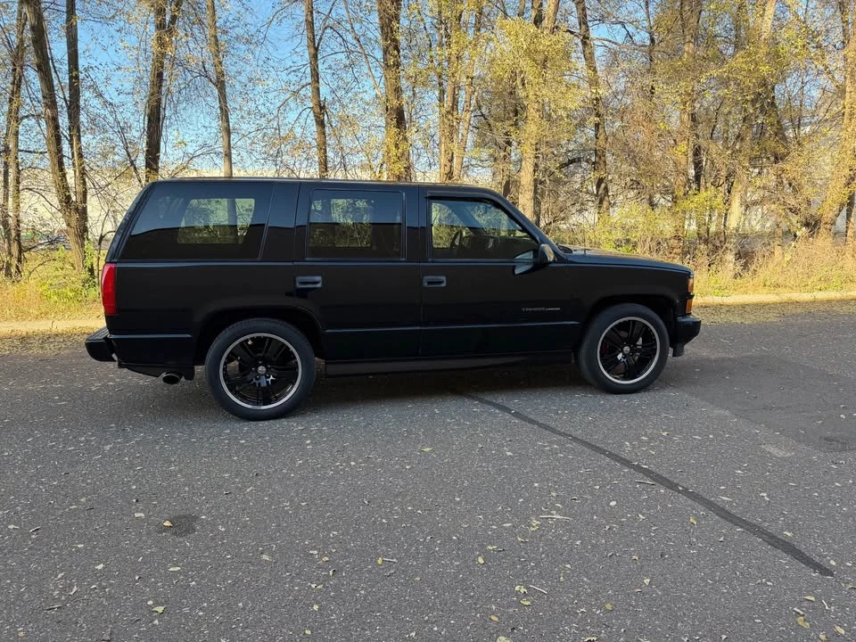 2000 Chevrolet Tahoe 2nd Gen - Image 5 of 17