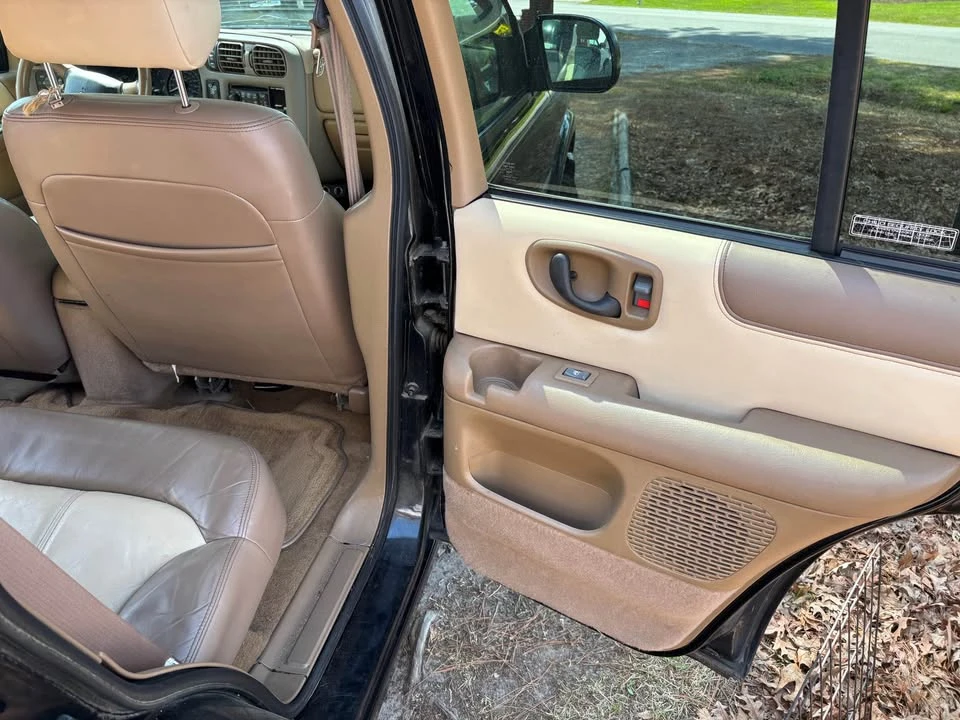 2000 Chevrolet Trailblazer - Image 6 of 13