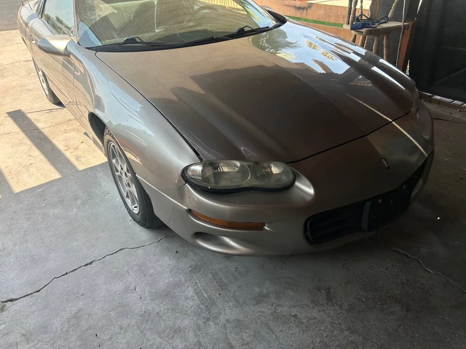 2000 Chevrolet Camaro 4th Gen - Image 2 of 3