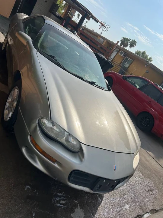 2000 Chevrolet Camaro 4th Gen - Image 2 of 3