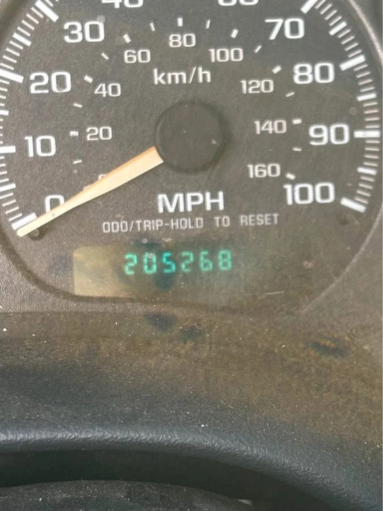 2000 Chevrolet S-10 - Image 5 of 5