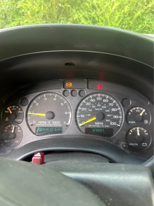 2000 Chevrolet S-10 - Image 7 of 10