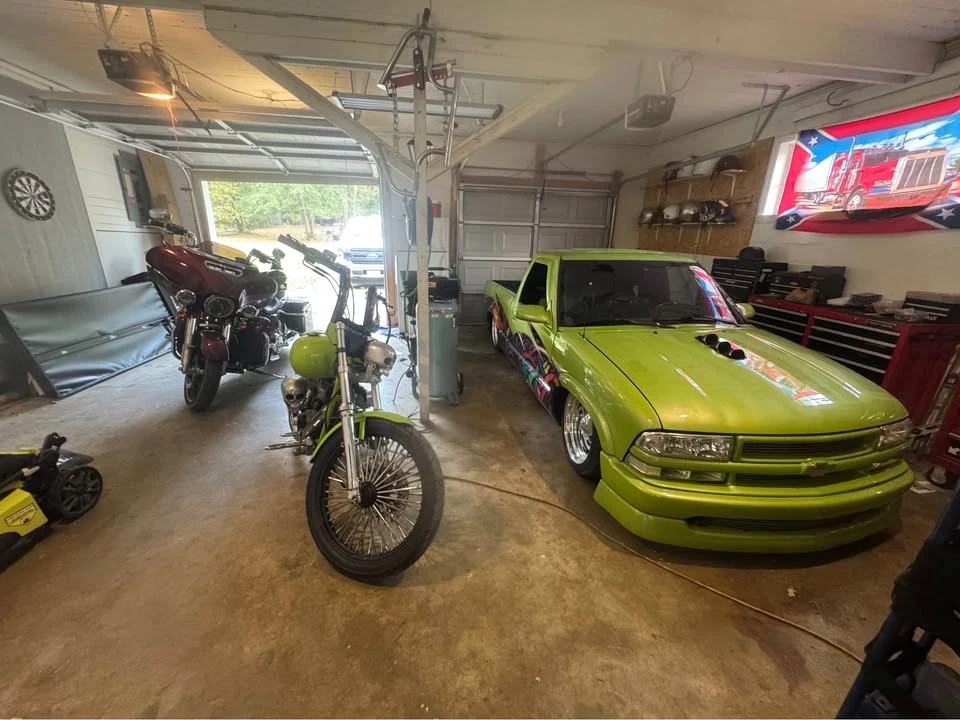 2000 Chevrolet S-10 - Image 6 of 17