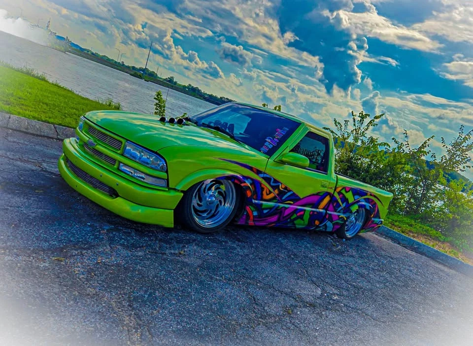 2000 Chevrolet S-10 - Image 10 of 17