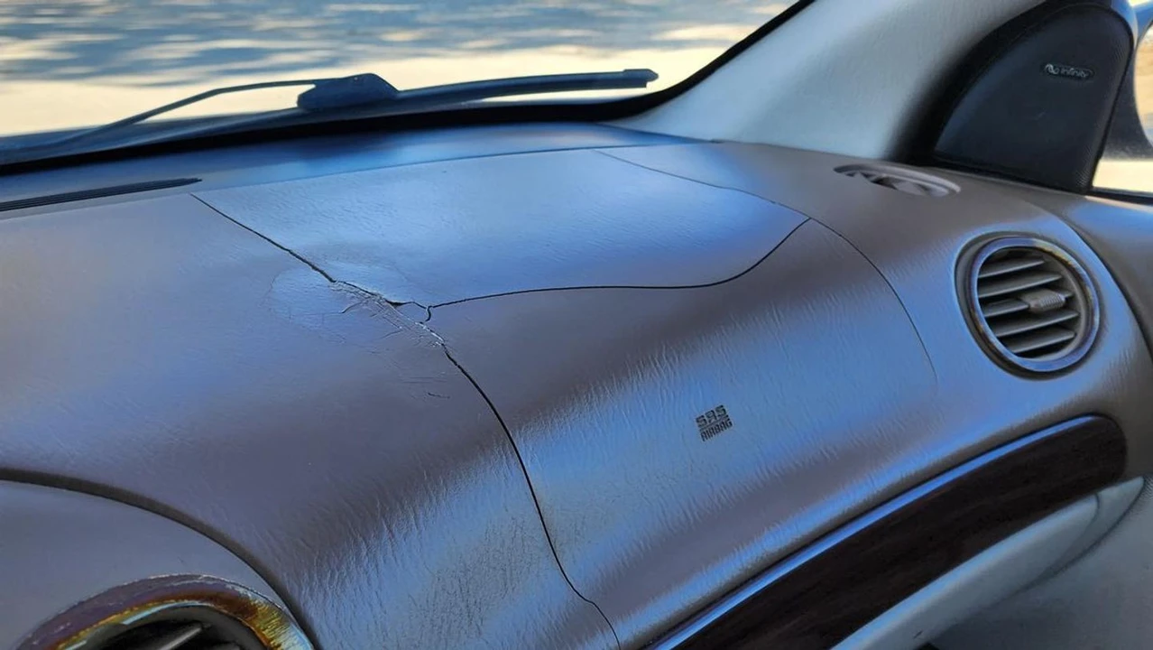 2000 Chrysler 300 - Image 21 of 21