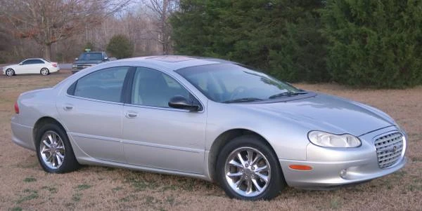 2000 Chrysler - Image 7 of 12