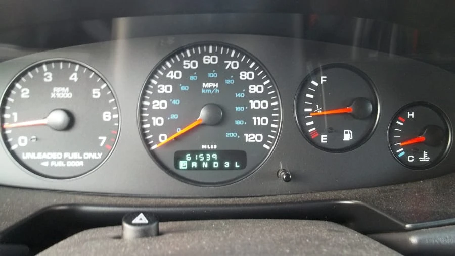 2000 Chrysler Sebring - Image 7 of 11