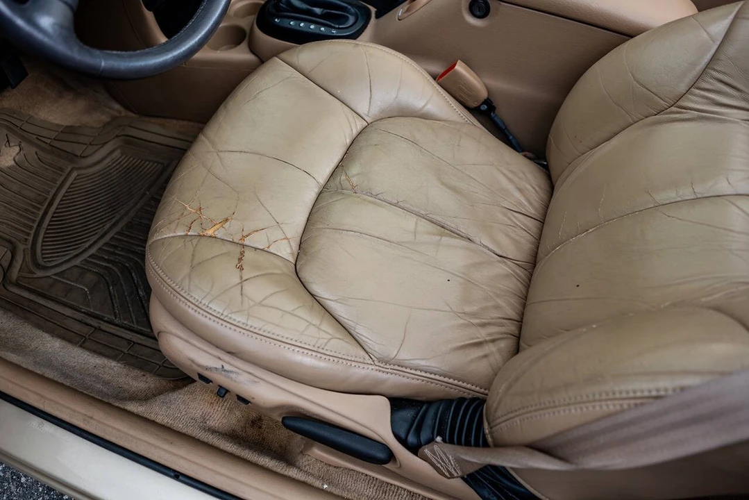 2000 Chrysler Sebring - Image 9 of 21