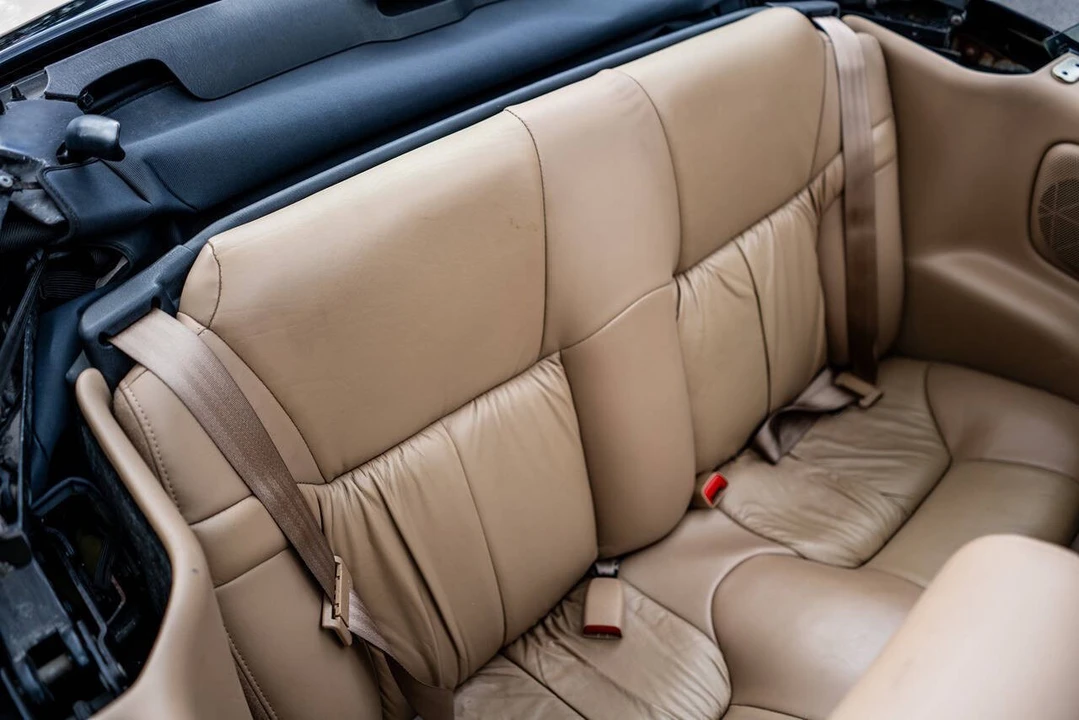 2000 Chrysler Sebring - Image 13 of 21