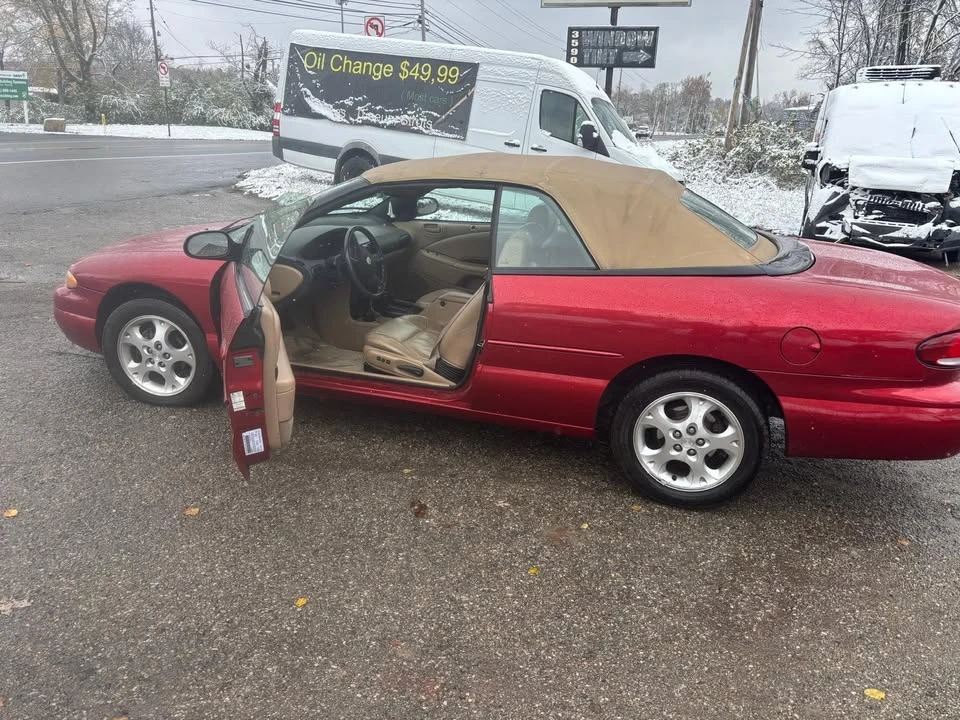 2000 Chrysler Sebring - Image 9 of 13