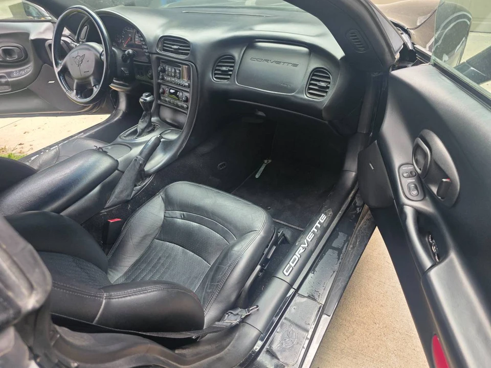 2000 Chevrolet Corvette C5 - Image 9 of 12