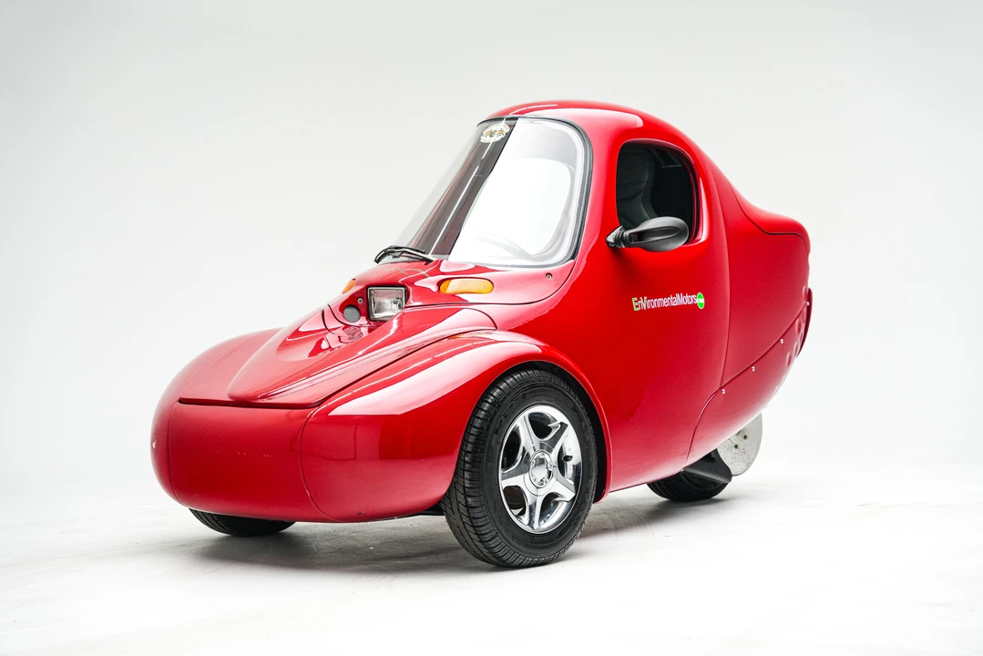 2000 Corbin - Image 8 of 31