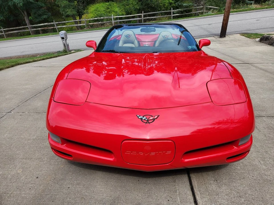 2000 Chevrolet Corvette C5 - Image 2 of 11