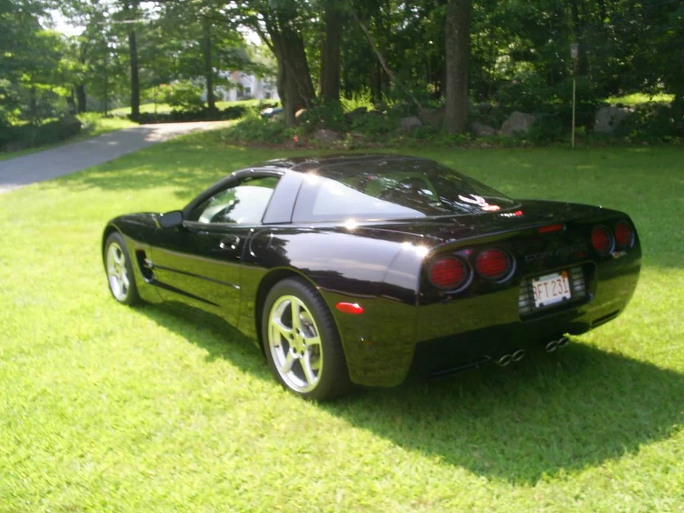 2000 Chevrolet Corvette C5 - Image 2 of 6
