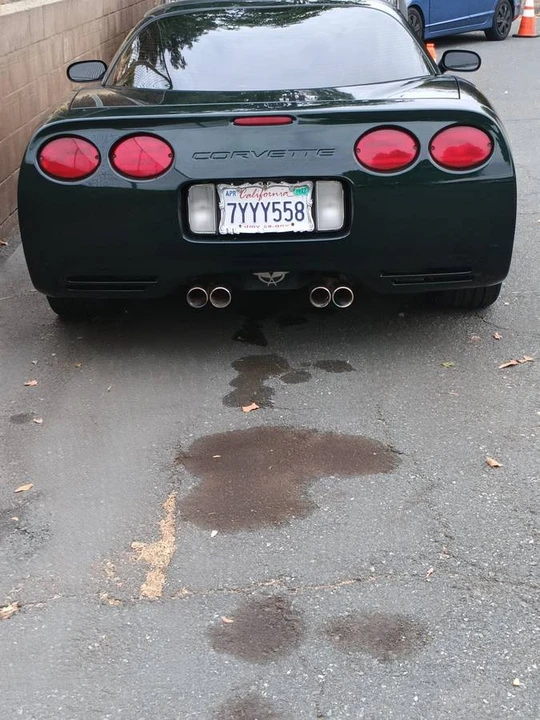 2000 Chevrolet Corvette C5 - Image 2 of 15