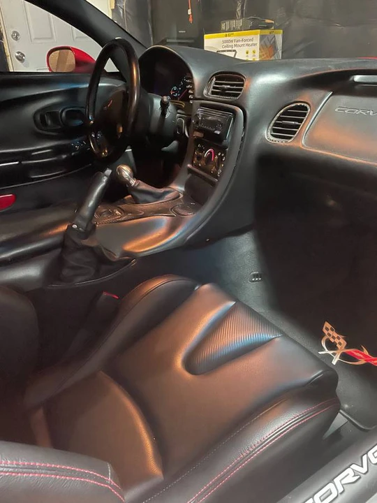 2000 Chevrolet Corvette C5 - Image 6 of 9