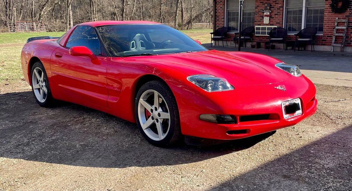 2000 Chevrolet Corvette C5 - Image 2 of 9