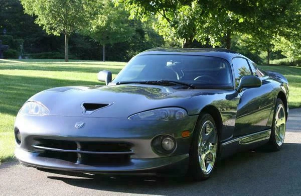 2000 Dodge Viper GTS 2nd Gen - Image 2 of 5