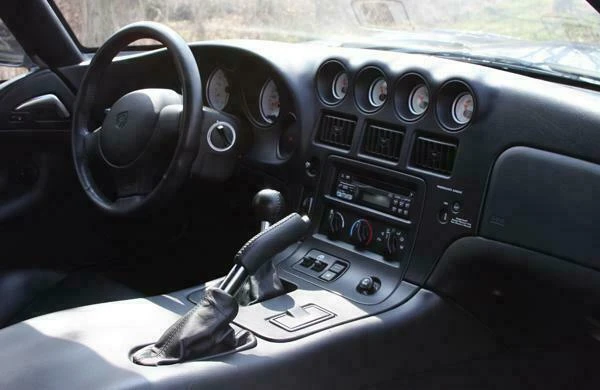 2000 Dodge Viper GTS 2nd Gen - Image 4 of 5